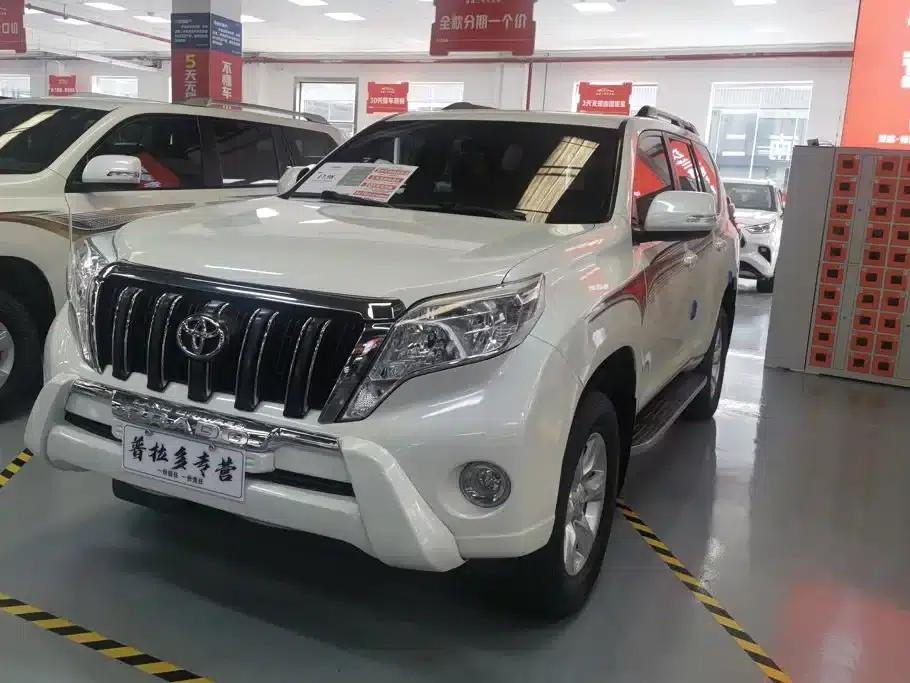 2016 Prado 2.7L Automatic Standard Edition — миниатюра 1