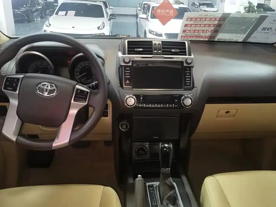 2016 Prado 2.7L Automatic Standard Edition — миниатюра 12