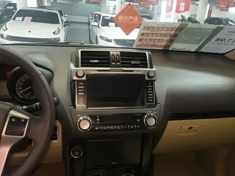 2016 Prado 2.7L Automatic Standard Edition — миниатюра 13