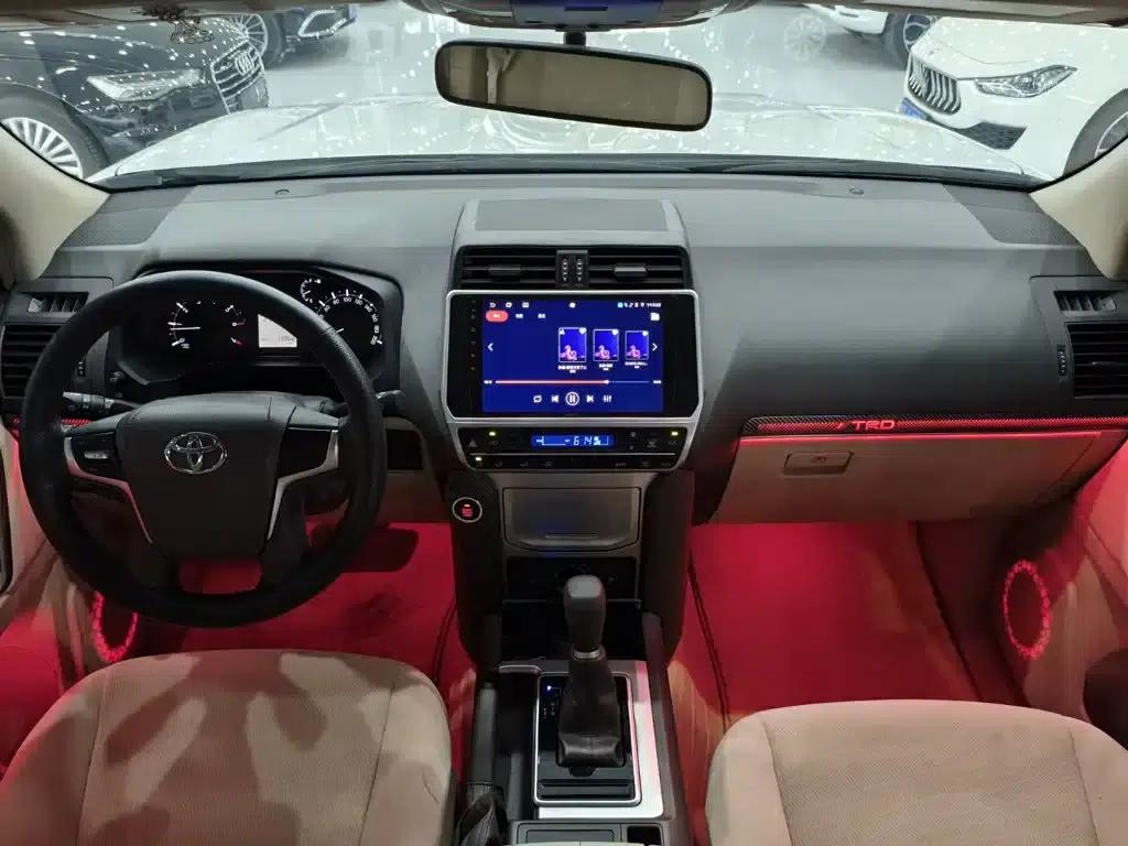 2020 Prado (Imported) 2.7L TX Middle East Edition — миниатюра 13