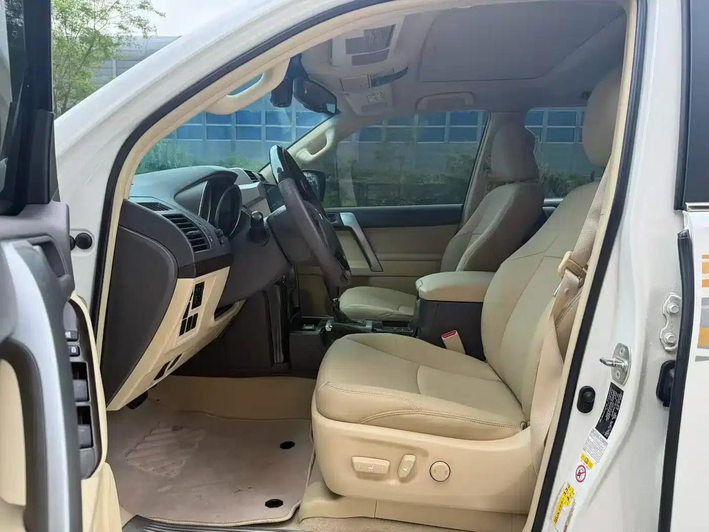 2014 Prado (Imported) 4.0L Automatic — миниатюра 4