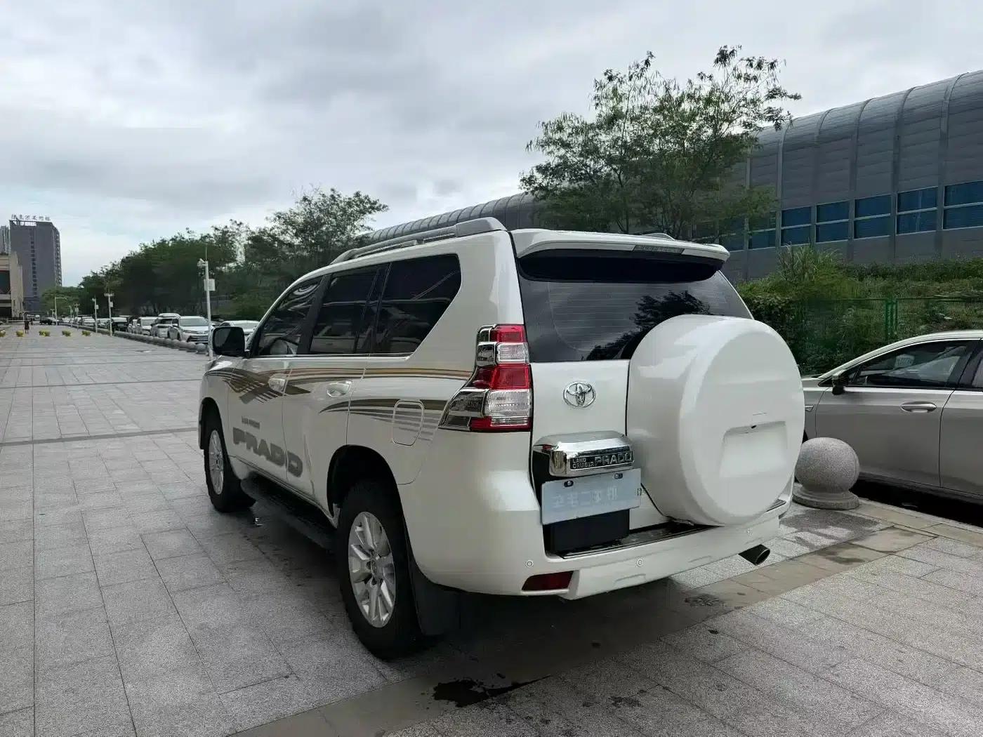 2014 Prado (Imported) 4.0L Automatic — миниатюра 7