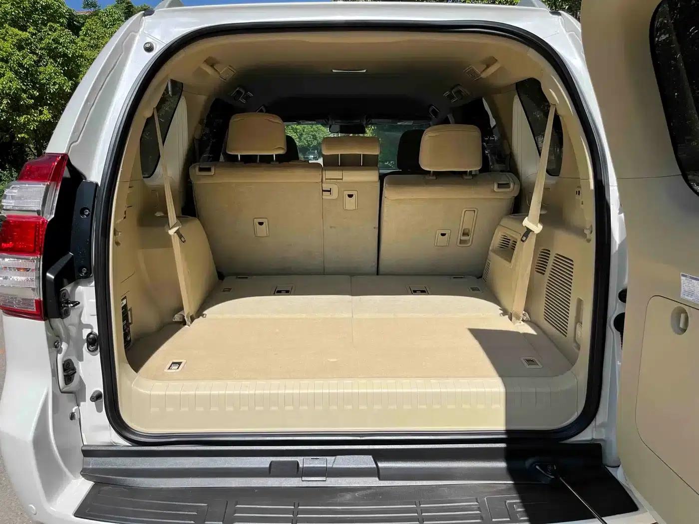 2014 Prado Imported Model 2.7L Automatic Luxury Edition — миниатюра 25