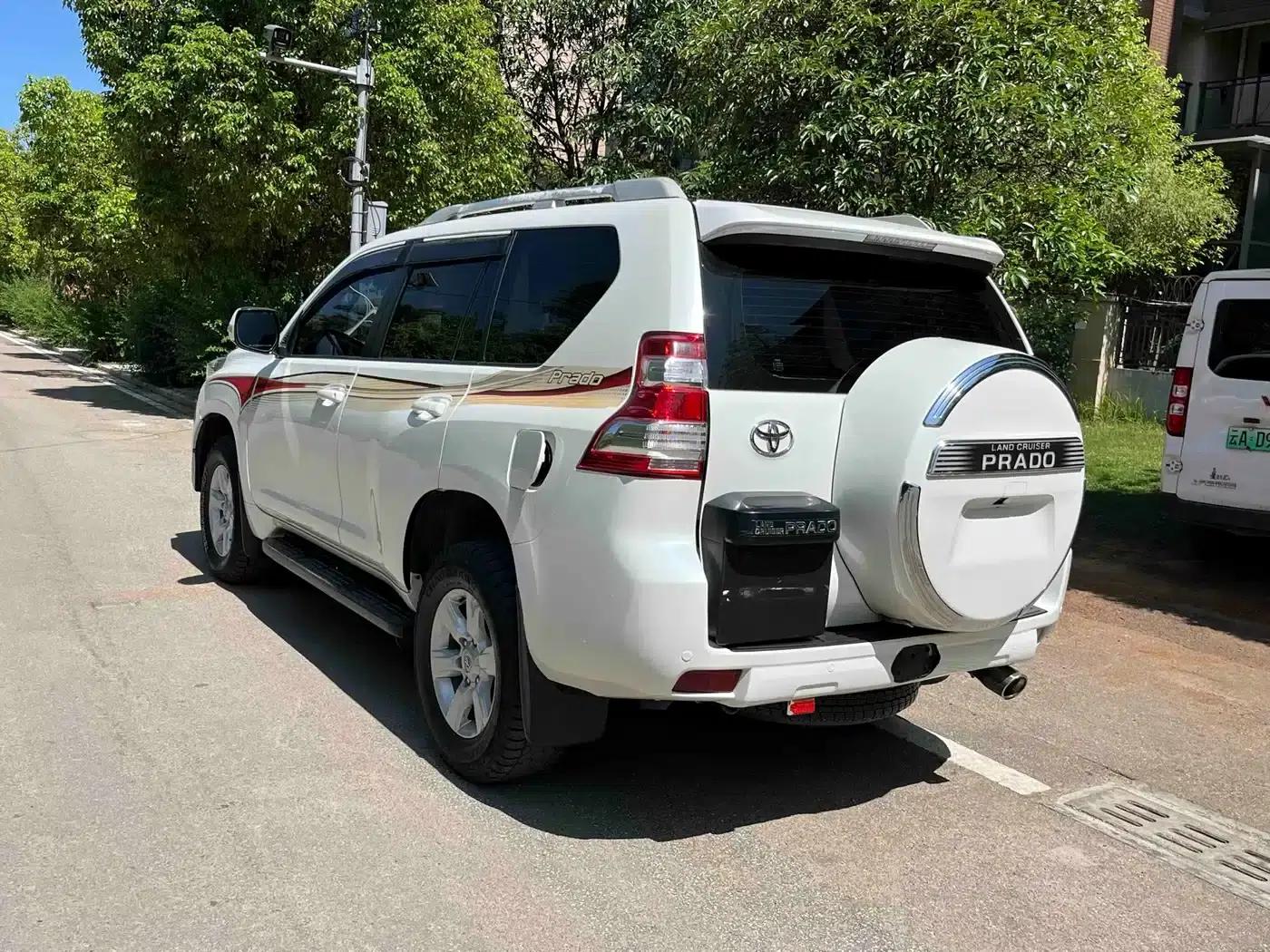 2014 Prado Imported Model 2.7L Automatic Luxury Edition — миниатюра 8