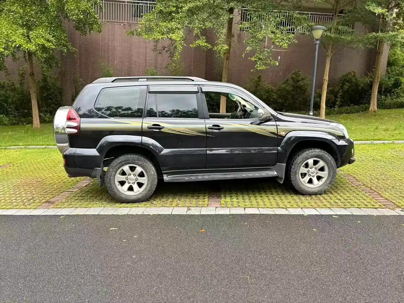 2004 Prado (Imported) GX 2.7 Automatic — миниатюра 3