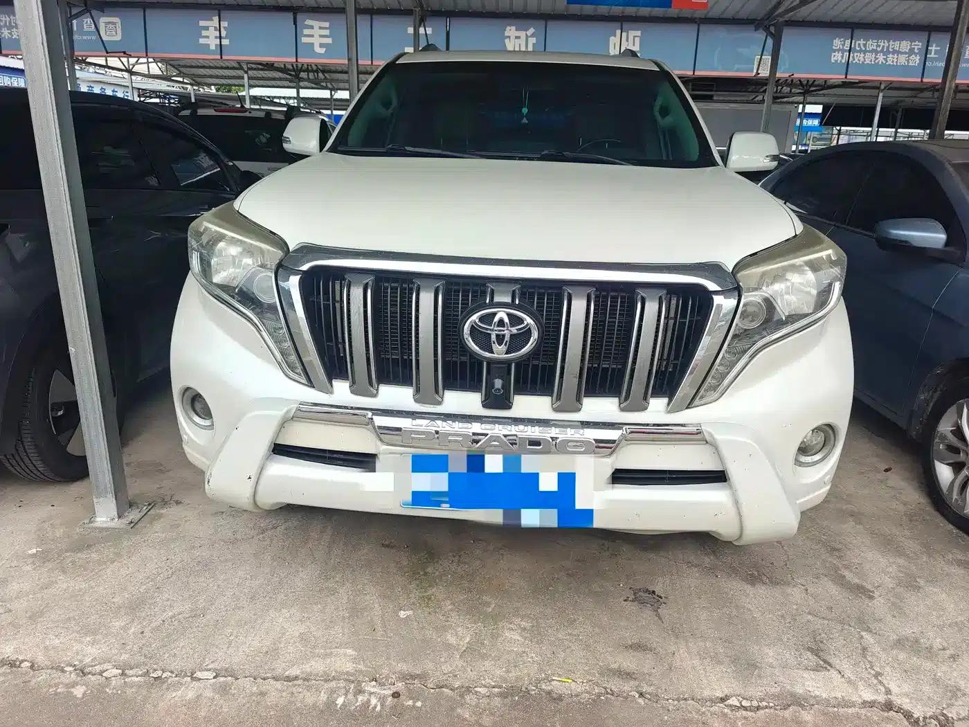2014 Prado Imported Model 2.7L Automatic Standard Edition — миниатюра 2