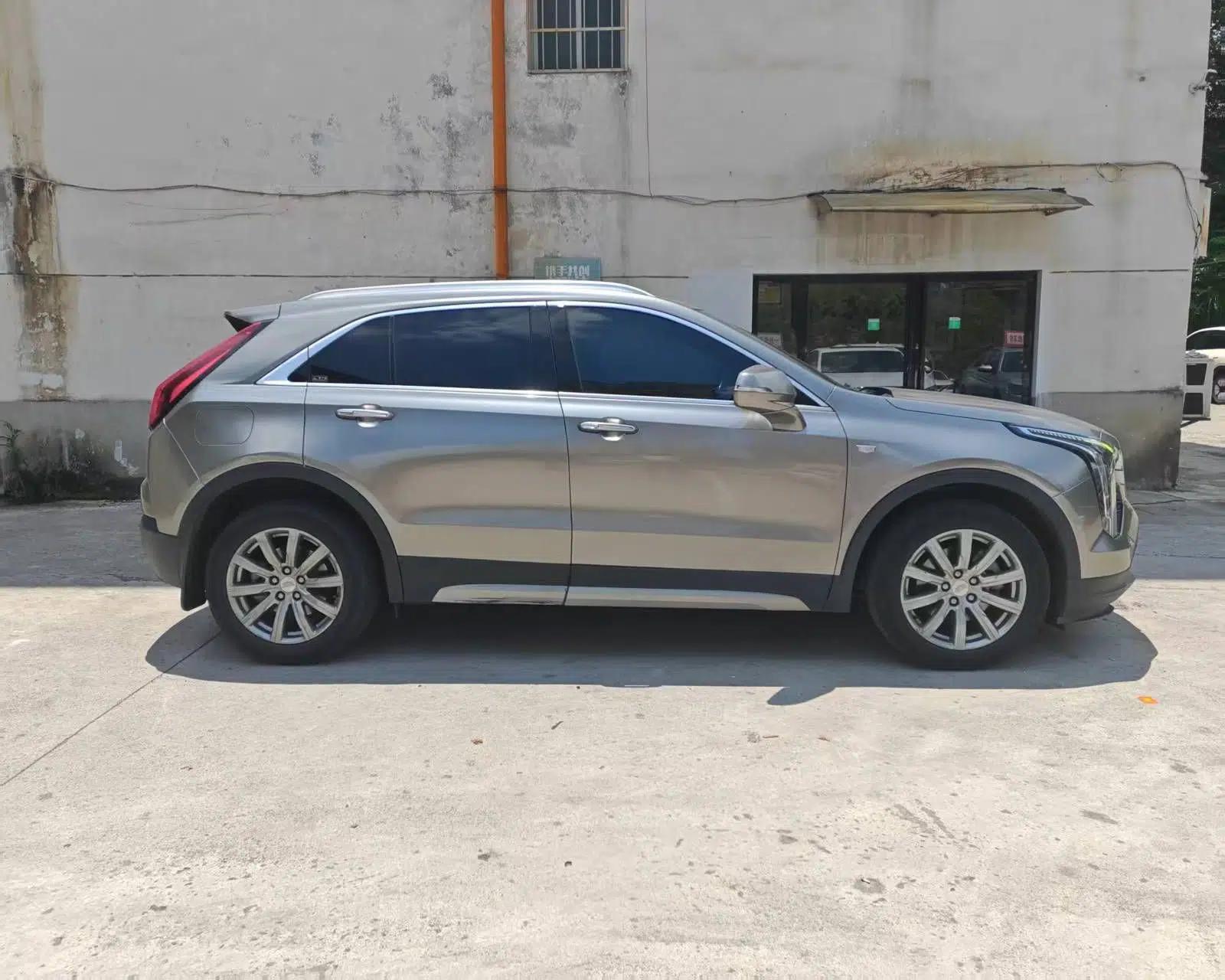 Cadillac XT4 2020 28T Two-Wheel-Drive Leading Version — миниатюра 5