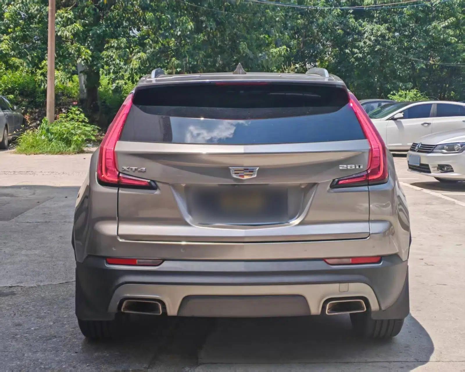 Cadillac XT4 2020 28T Two-Wheel-Drive Leading Version — миниатюра 6