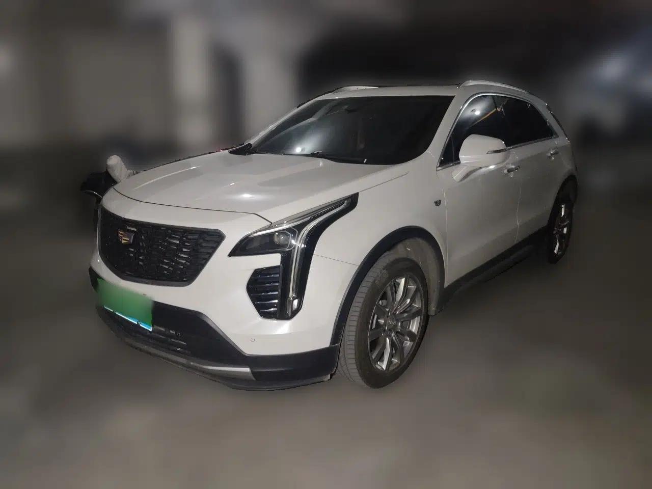 Cadillac XT4 2020 Revised Version 28T Two-Wheel Drive Leading Edition — миниатюра 1