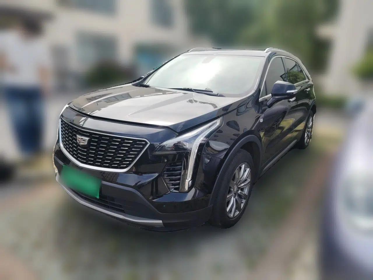 Cadillac XT4 2020 28T Two-Wheel-Drive Leading Version — миниатюра 1