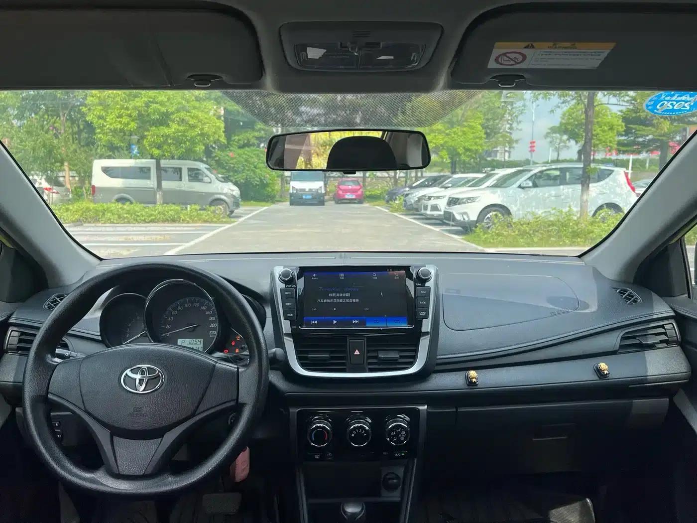 YARiS L Zhixuan 2016 Facelift 1.5E CVT Dynamic Edition — миниатюра 13