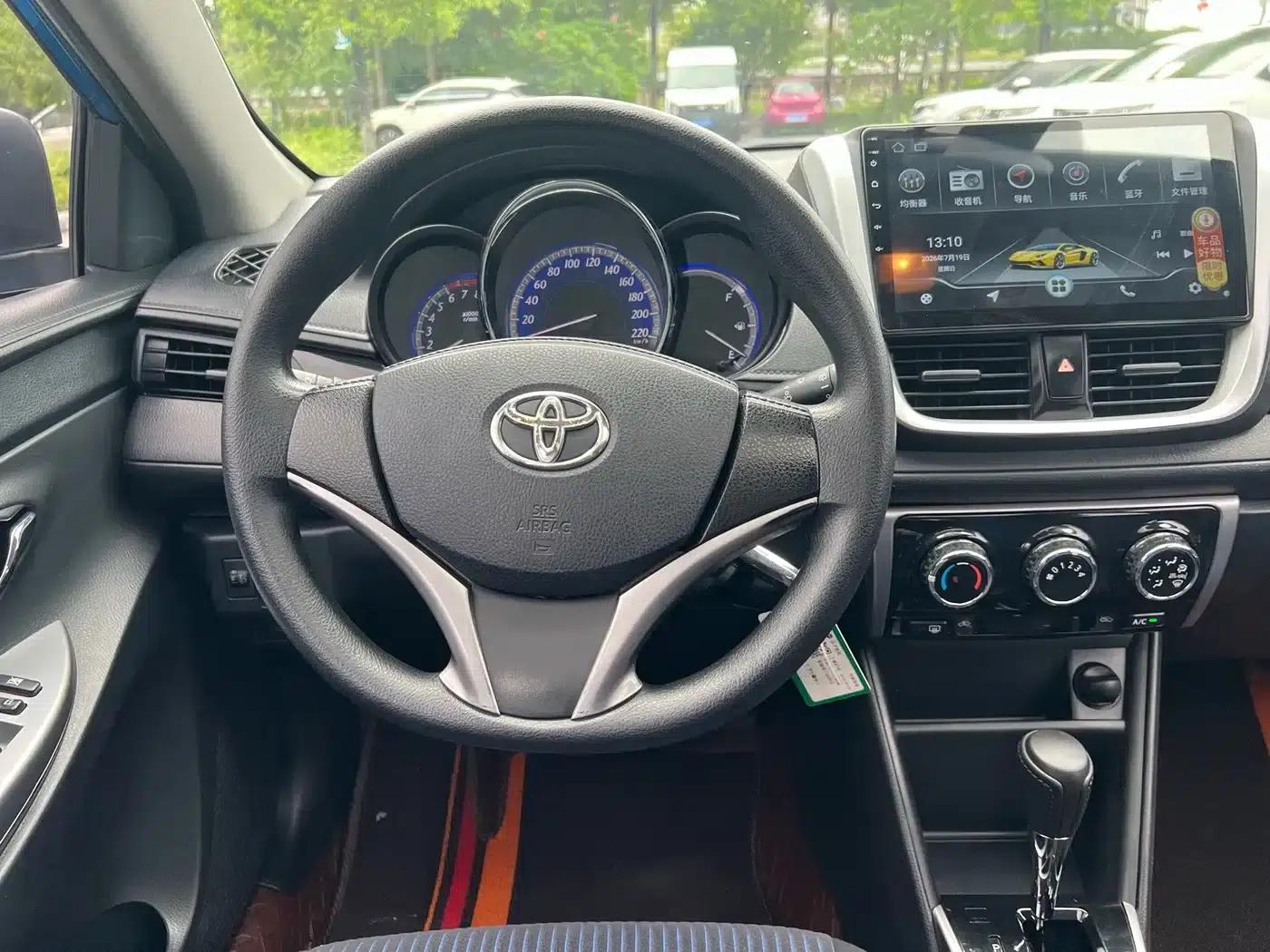 YARiS L Zhixuan 2016 Facelift 1.5G CVT Dynamic Sunroof Edition — миниатюра 14