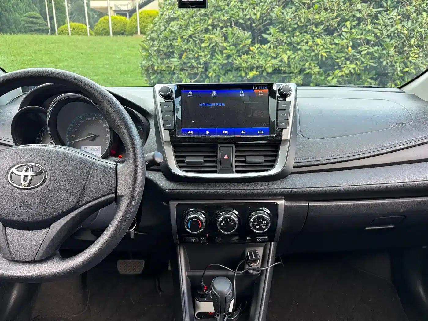 YARiS L Zhixuan 2016 Facelift 1.5E CVT Dynamic Edition — миниатюра 16
