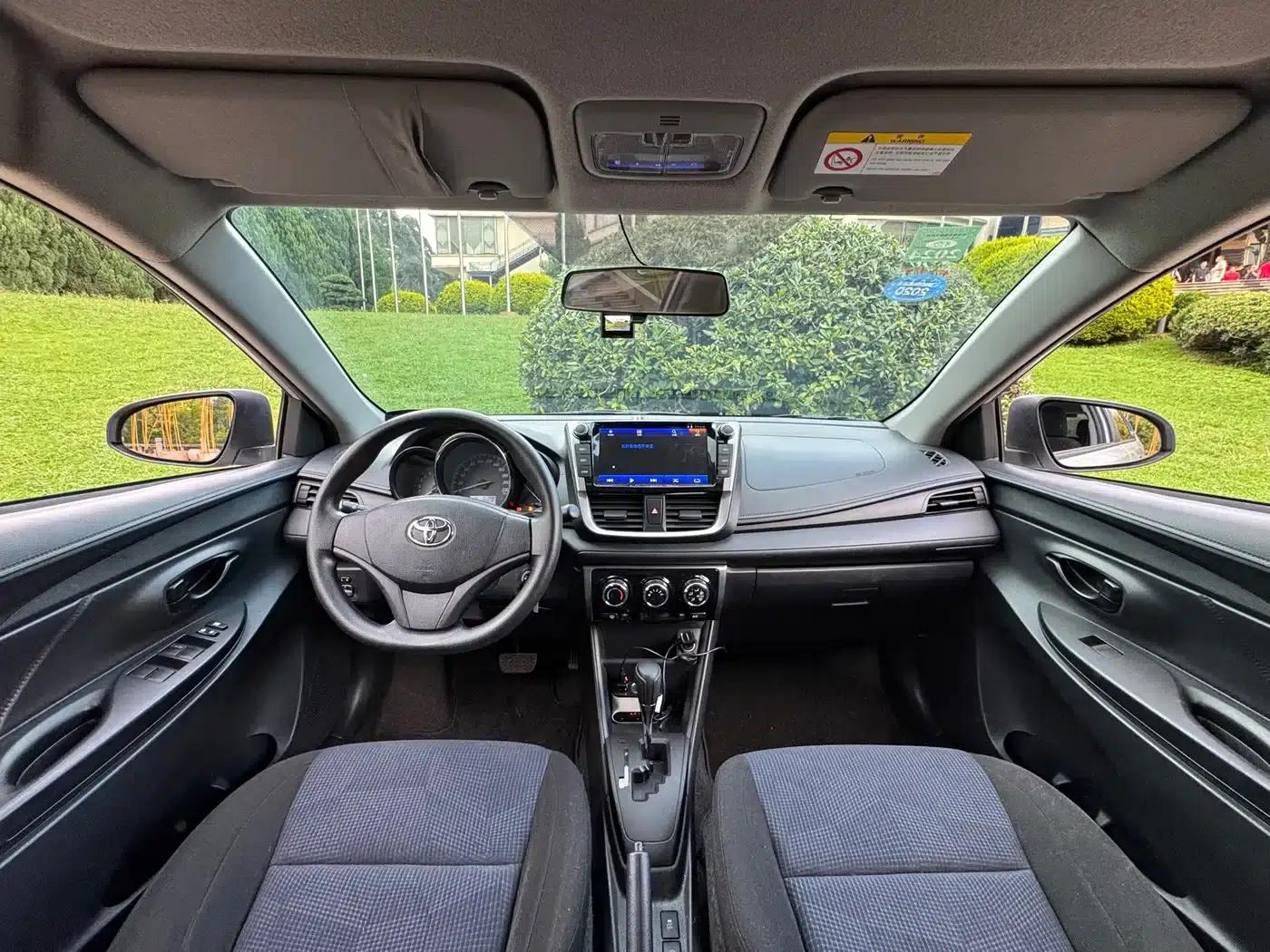YARiS L Zhixuan 2016 Facelift 1.5E CVT Dynamic Edition — миниатюра 18