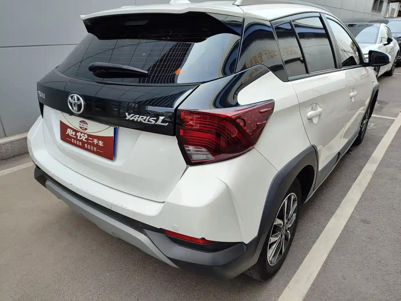 YARiS L 2022 Model YARiS X 1.5L CVT Luxury PLUS Edition — миниатюра 11