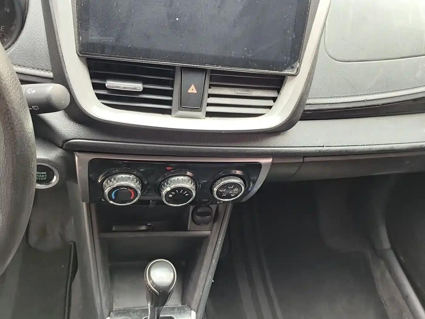 YARiS L 2022 Model YARiS X 1.5L CVT Luxury PLUS Edition — миниатюра 3