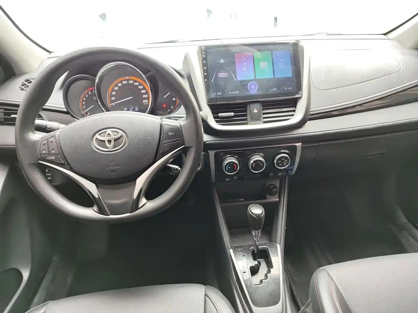 YARiS L 2022 Model YARiS X 1.5L CVT Luxury PLUS Edition — миниатюра 6