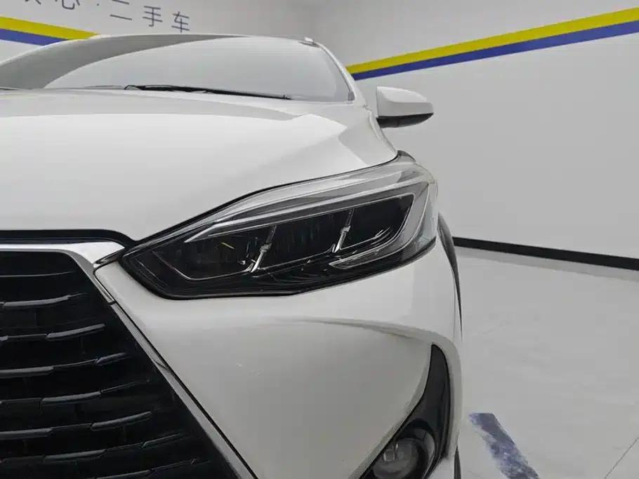 YARiS L 2021 Model YARiS X 1.5L CVT Luxury Edition — миниатюра 5