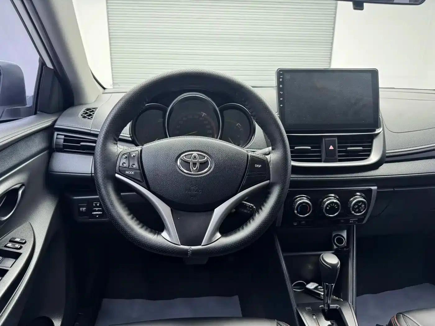 YARiS L 2022 Model YARiS X 1.5L CVT Leading PLUS Edition — миниатюра 13
