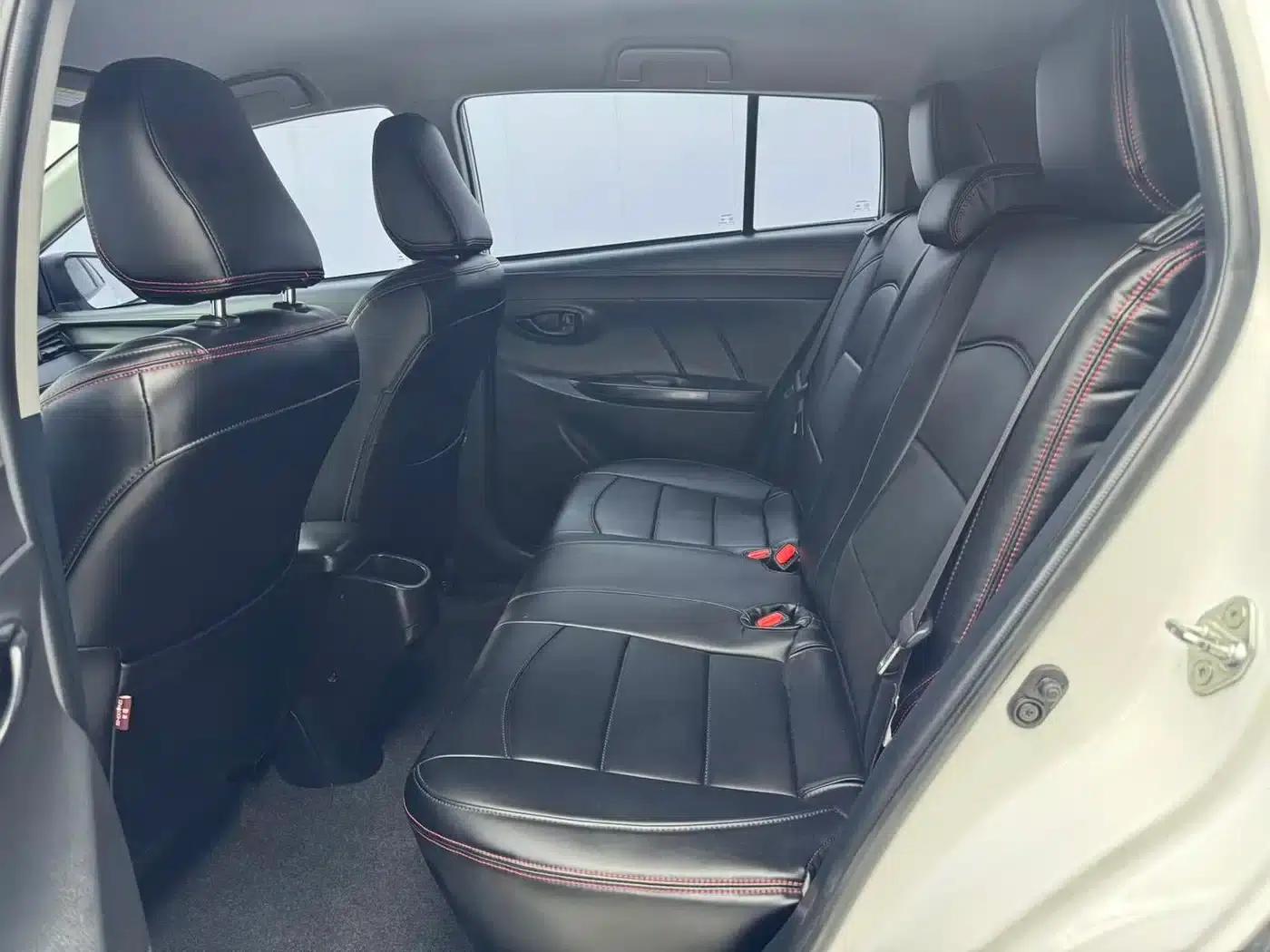 YARiS L 2022 Model YARiS X 1.5L CVT Leading PLUS Edition — миниатюра 8