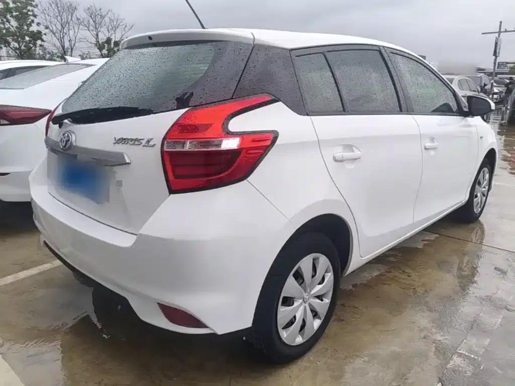 YARiS L Zhixuan 2016 Facelift 1.5E CVT Dynamic Edition — миниатюра 7