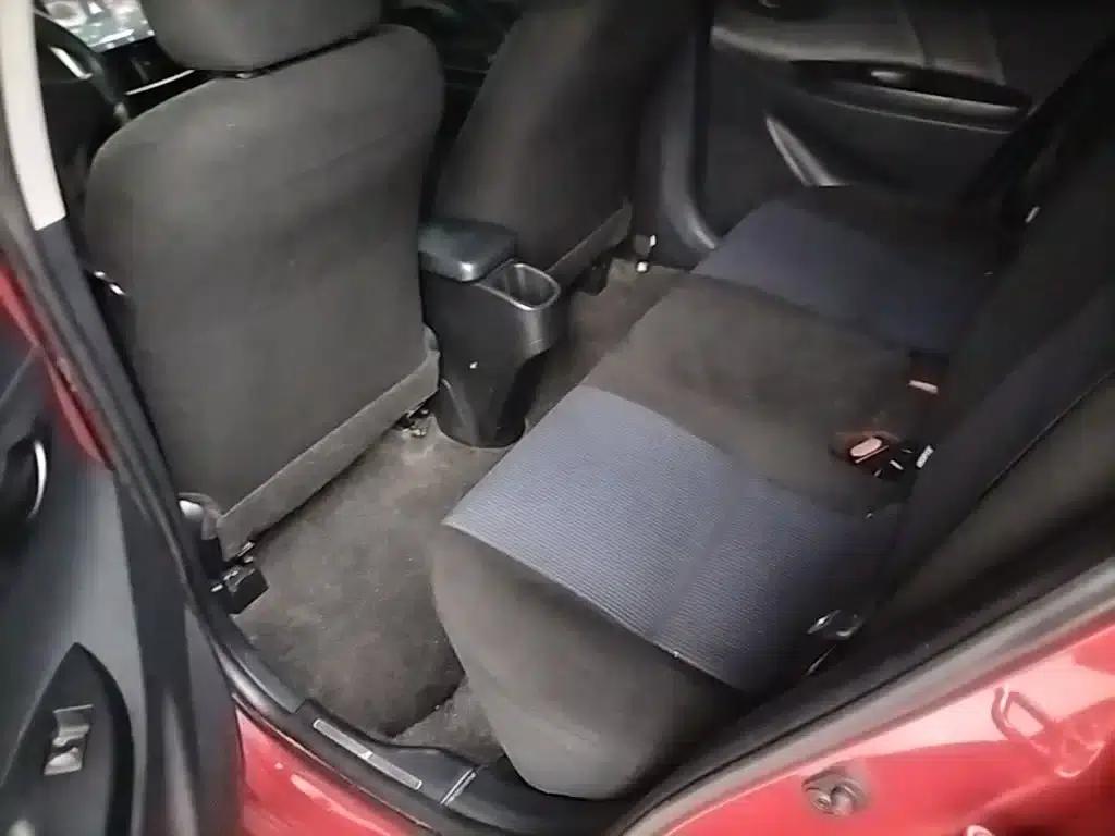 YARiS L Zhixuan 2016 Facelift 1.5E CVT Dynamic Edition — миниатюра 17