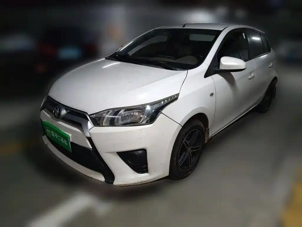 YARiS L Zhixuan 2015 1.5E Automatic Dynamic Edition — миниатюра 2