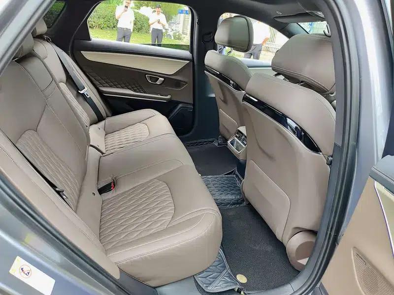 Han DM 2024 DM-i Glory Edition 121KM Premium Model — миниатюра 9