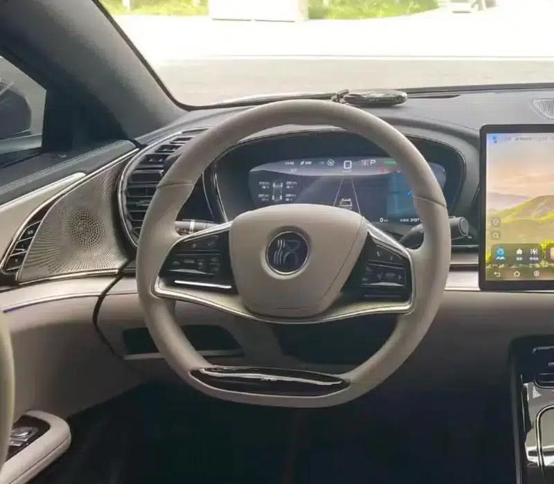 Han EV 2025 605KM Premium Edition — миниатюра 8
