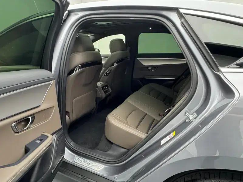 Han EV 2021 Standard Range Luxury Edition — миниатюра 18