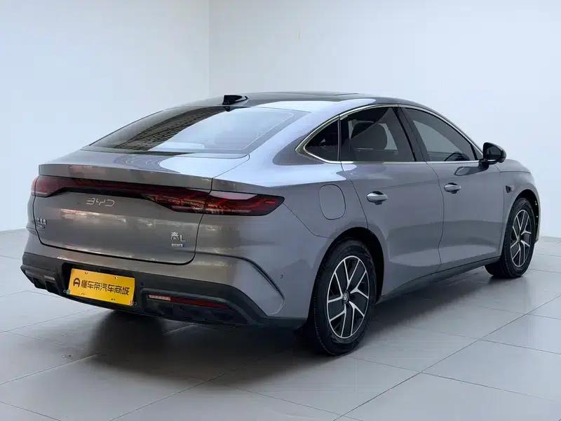 Qin L DM 2025 Smart Driving Edition DM-i 120KM Superior Model — миниатюра 7