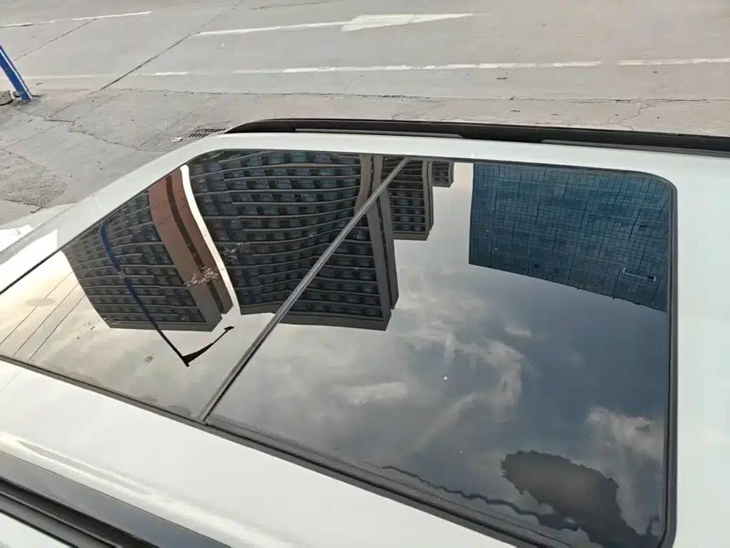 Titanium 3 2025 Model 501KM AWD Ultra Edition — миниатюра 19