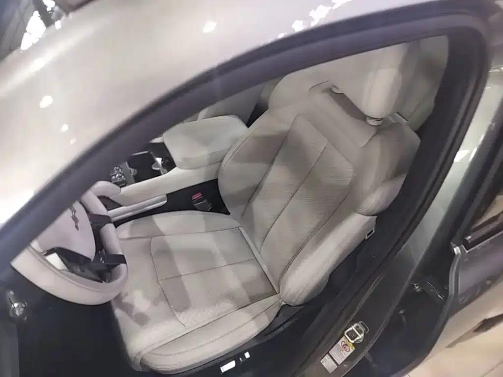 Titanium 3 2025 Model 501KM AWD Ultra Edition — миниатюра 15