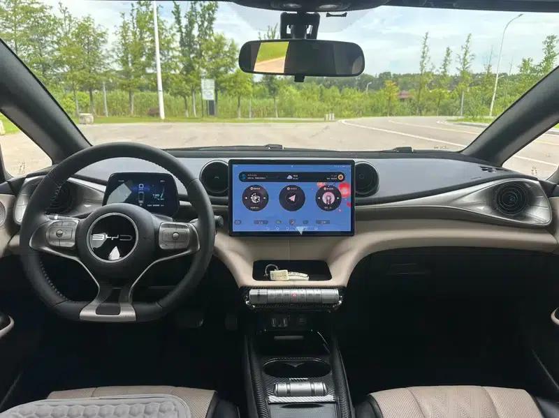 Dolphin 2024 Glory Edition 420km Freedom Edition — миниатюра 10