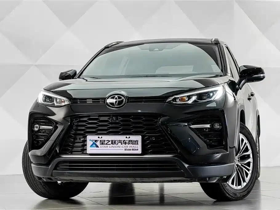 Highlander 2023 2.0L CVT 2WD Luxury PLUS Edition — миниатюра 3