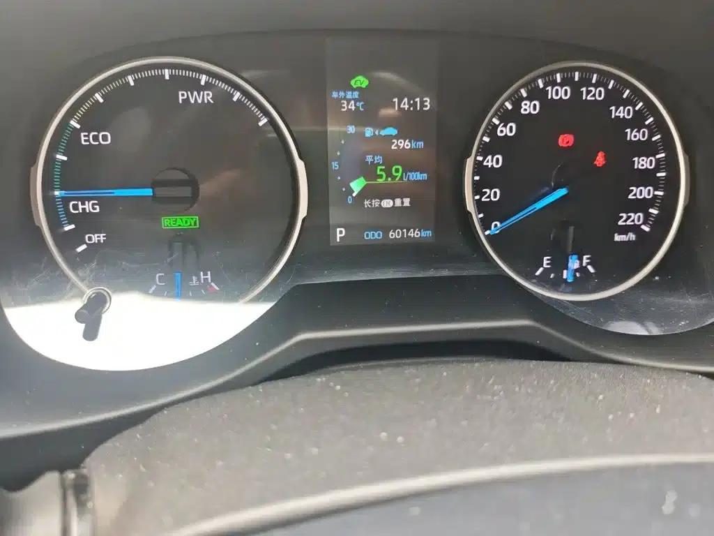 Highlander 2020 Hybrid 2.5L E-CVT 2WD Luxury Edition — миниатюра 8
