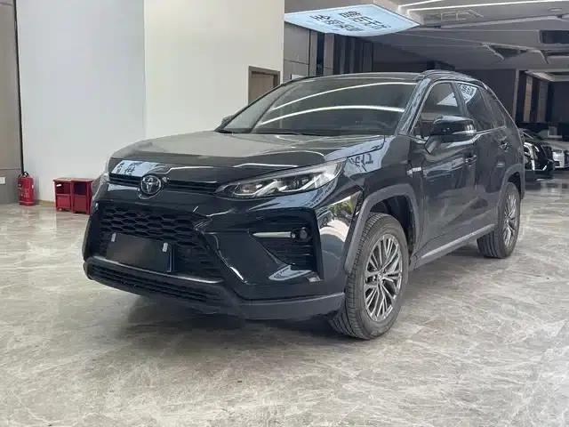 2024 Toyota RAV4 Hybrid 2.5L E-CVT 2WD Luxury PLUS Edition