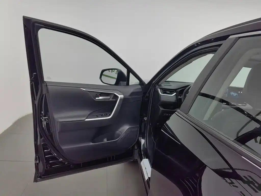 Highlander 2023 Hybrid 2.5L E-CVT 2WD Luxury PLUS Edition — миниатюра 8