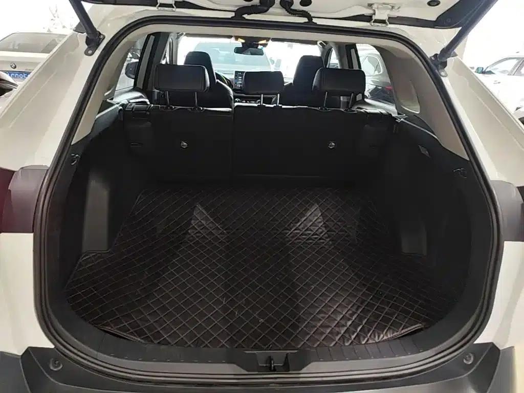 2021 Toyota RAV4 Hybrid 2.5L E-CVT AWD Luxury Edition — миниатюра 19