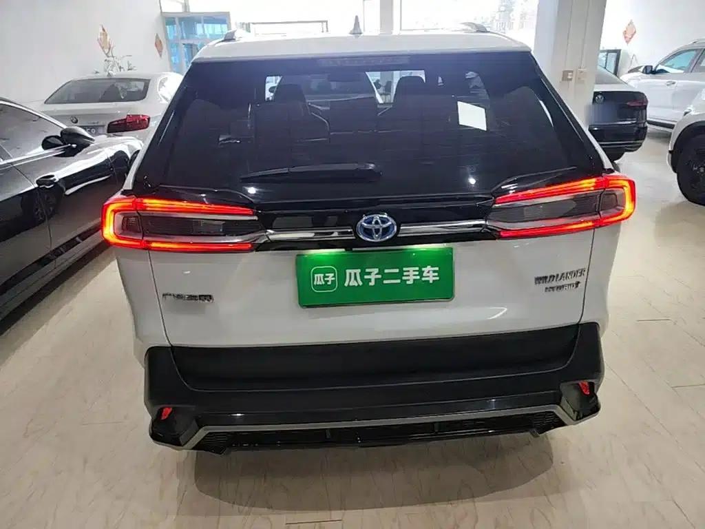 2021 Toyota RAV4 Hybrid 2.5L E-CVT AWD Luxury Edition — миниатюра 6