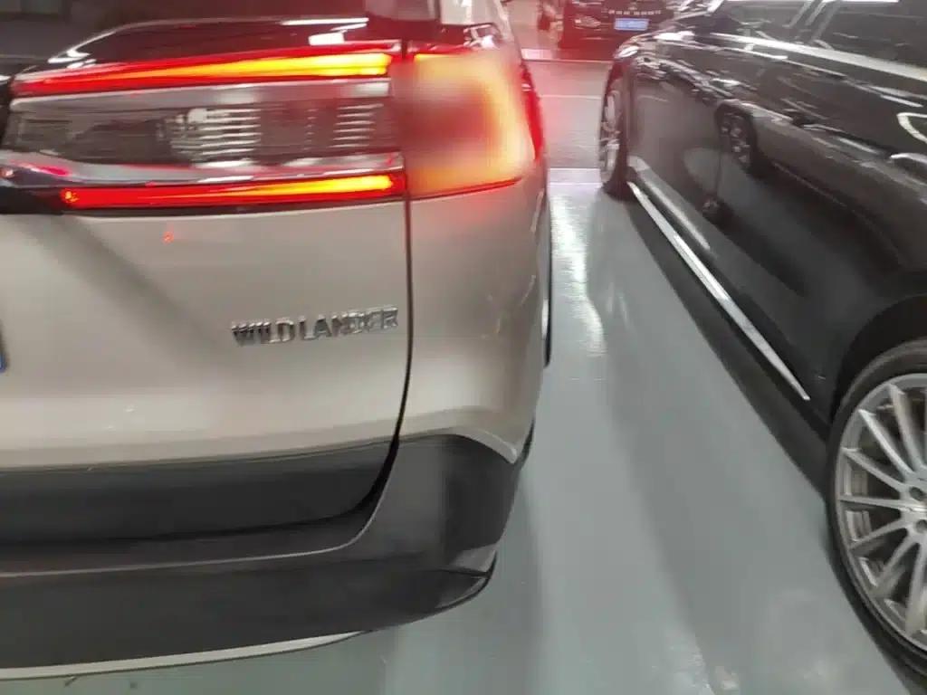 2023 Toyota Highlander 2.0L CVT 2WD Leading Edition — миниатюра 8