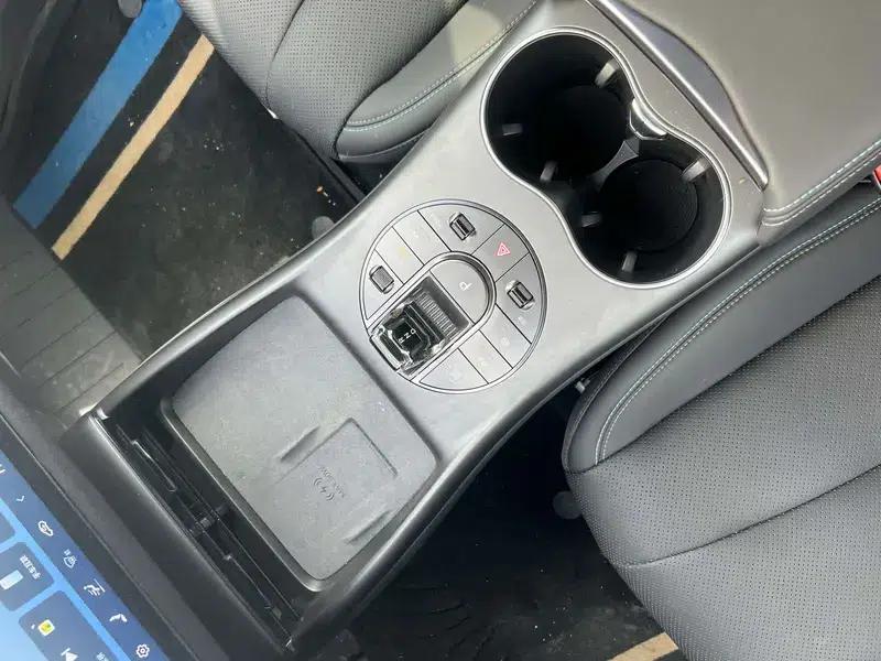 Seal 2025 650 Smart Navigation Edition — миниатюра 12