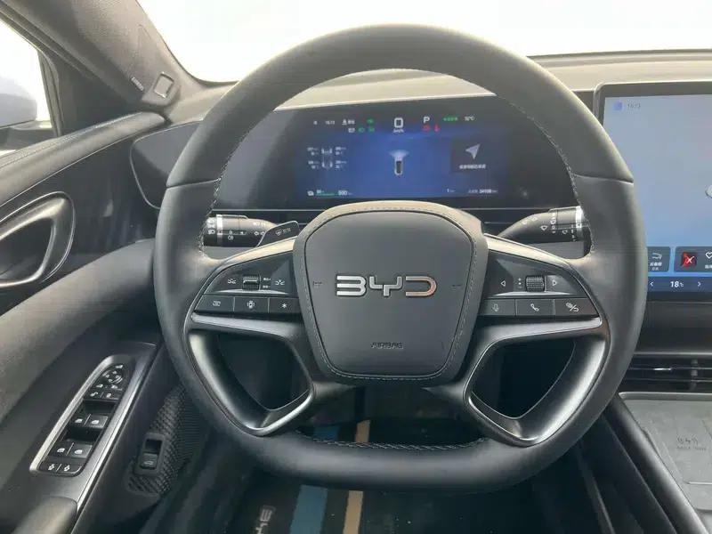Seal 2025 650 Smart Navigation Edition — миниатюра 18