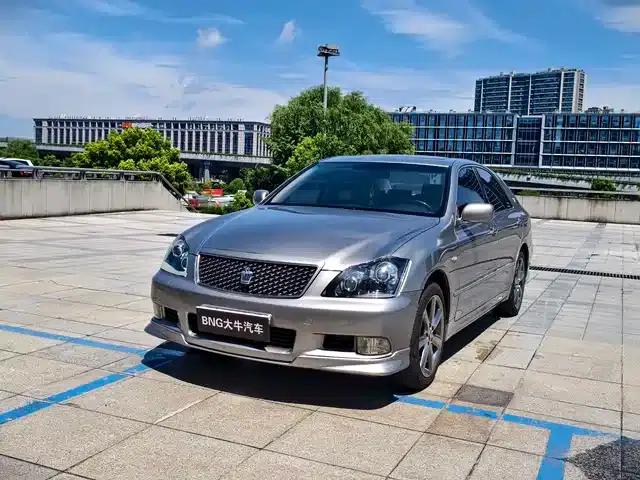 Crown 2007 2.5L Royal Leather Edition