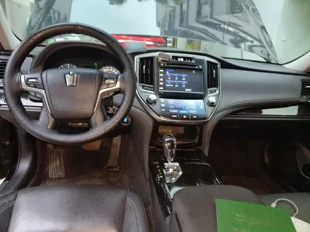 Crown 2015 2.5L Smart Edition — миниатюра 5