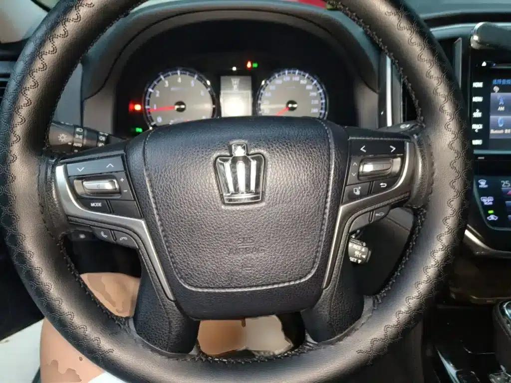 Crown 2015 2.5L Smart Edition — миниатюра 6