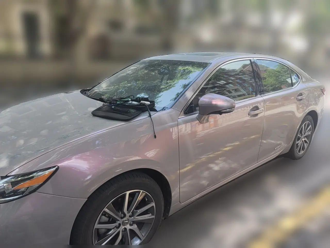 Lexus ES 2015 300h Comfort Edition — миниатюра 1
