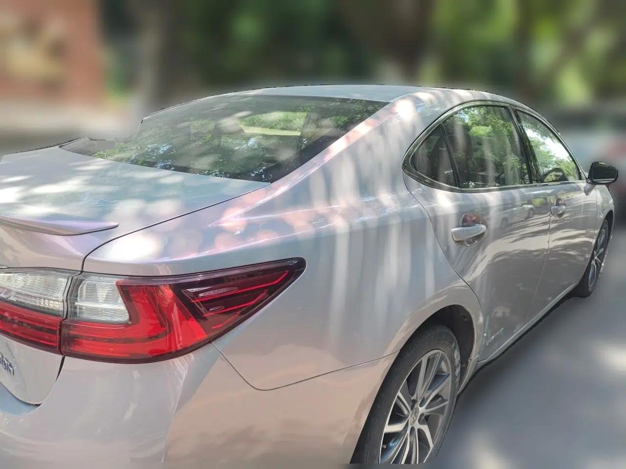 Lexus ES 2015 300h Comfort Edition — миниатюра 6