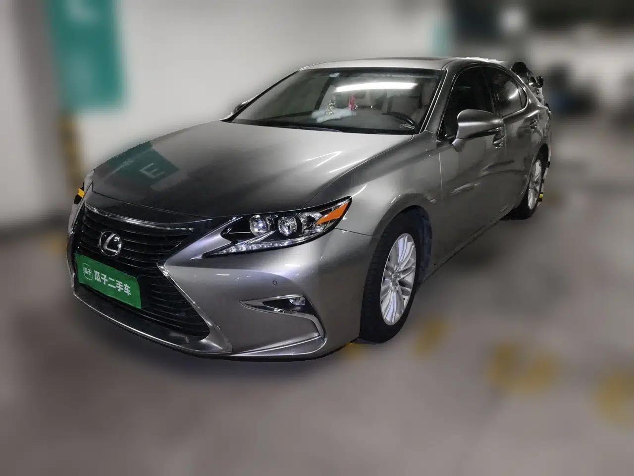 Lexus ES 2017 200 30th Anniversary Edition — миниатюра 1
