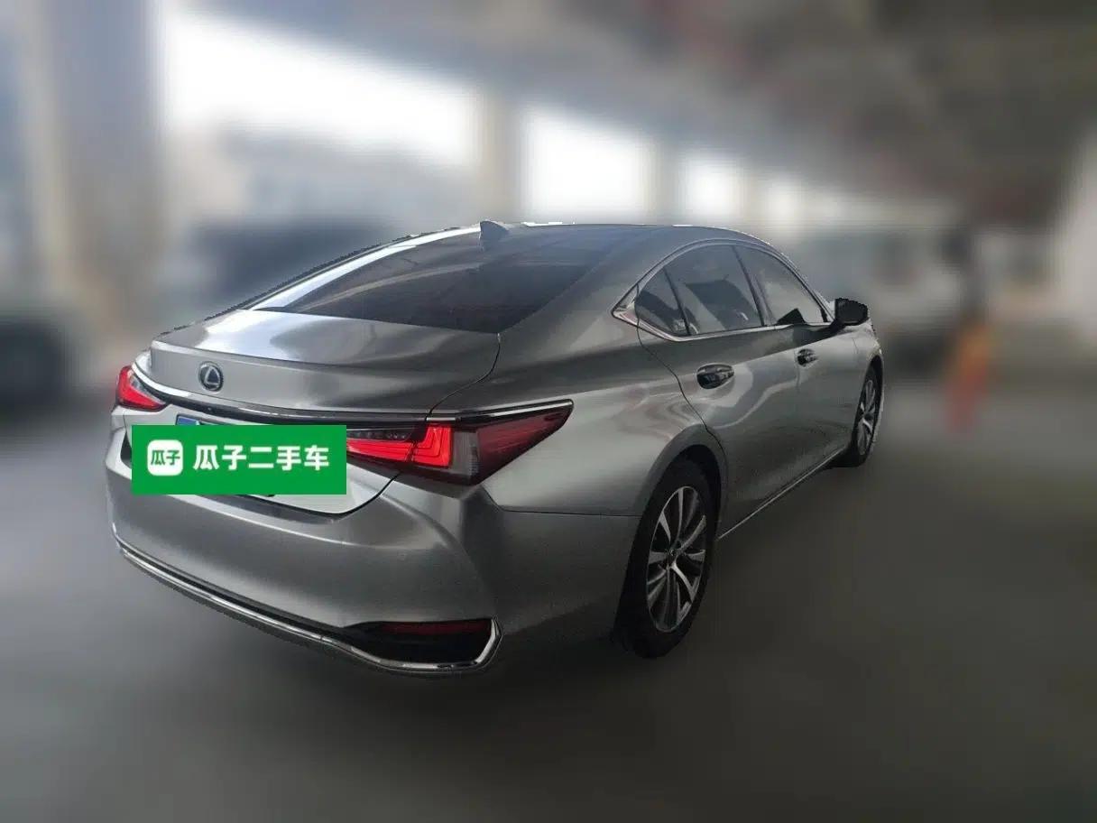 Lexus ES 2020 200 Excellence Edition — миниатюра 6
